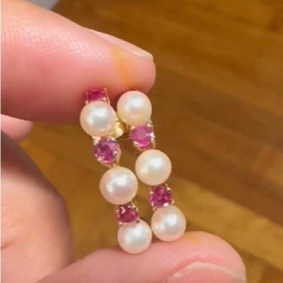 Sold 14 K Yellow Gold Pearl And Ruby Earrings Pierced, New